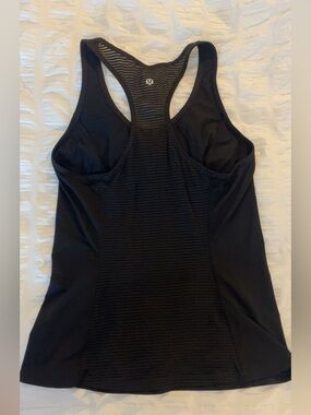Lululemon Tank - Unsure of Size